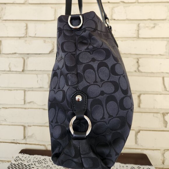 Euc Coach Ashley Black & Gray Signature Shoulder Bag Purse - Picture 6 of 14